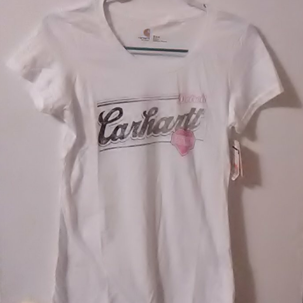 Women's Carhartt t-shirt